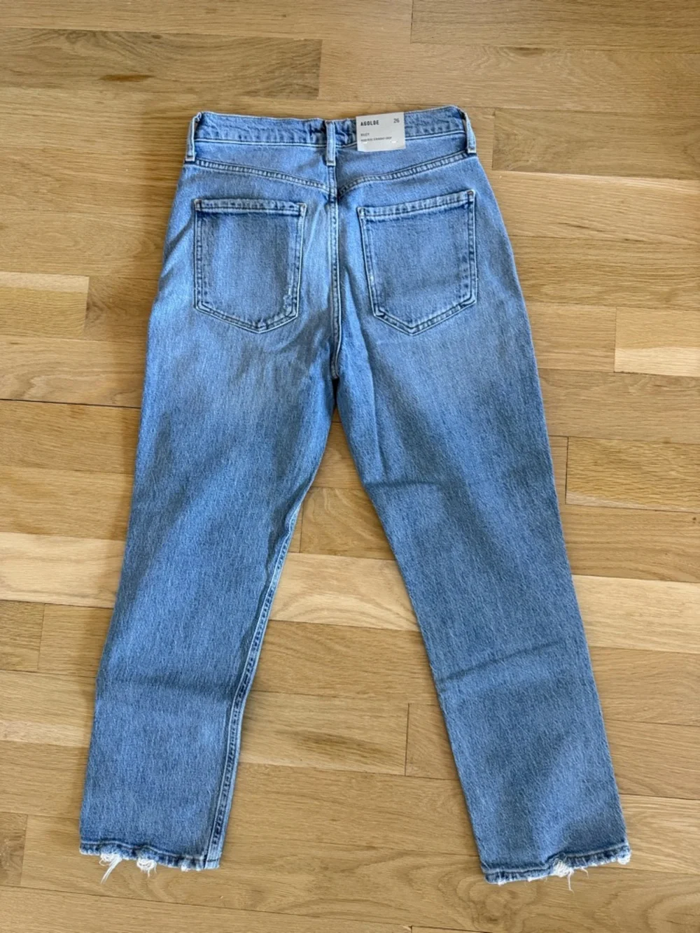 Agolde Riley Crop NWT - Picture 2 of 4